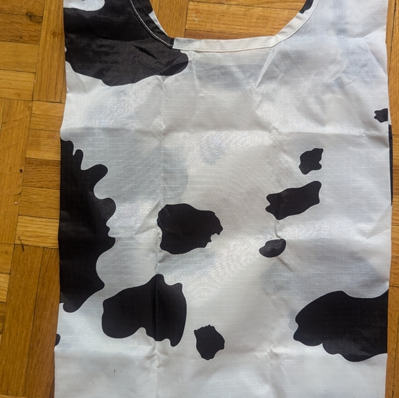 Baby Baggu - Cow Print Reusable - Picture 2 of 4